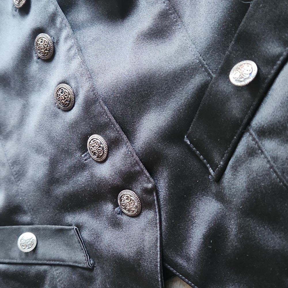 Tailor-made vest - Picture 2 of 4